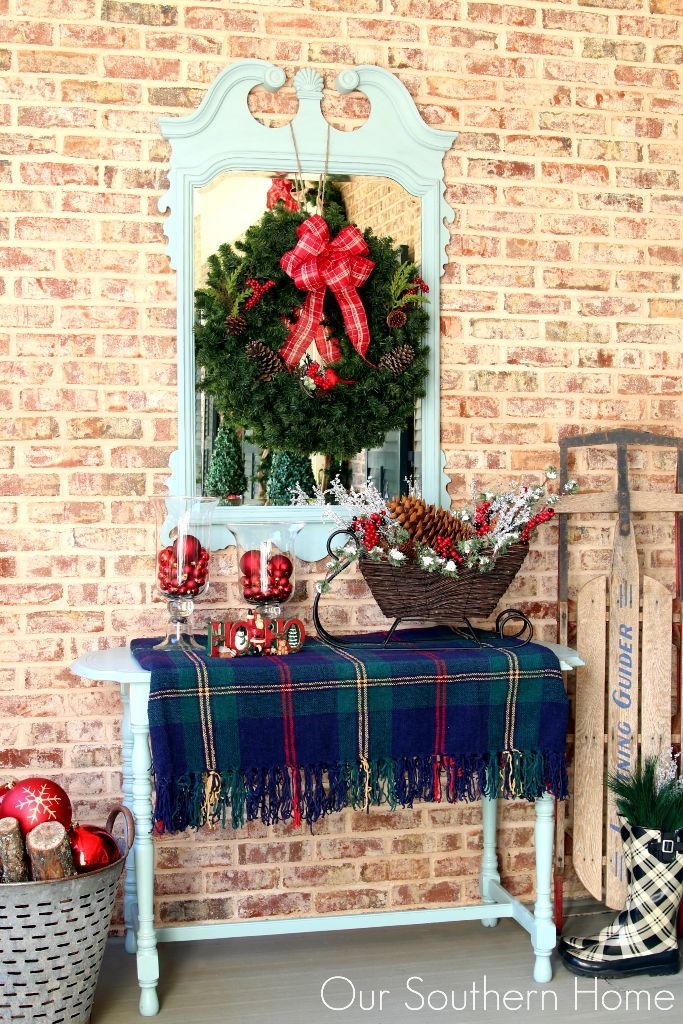 15 Beautiful Christmas Vignettes