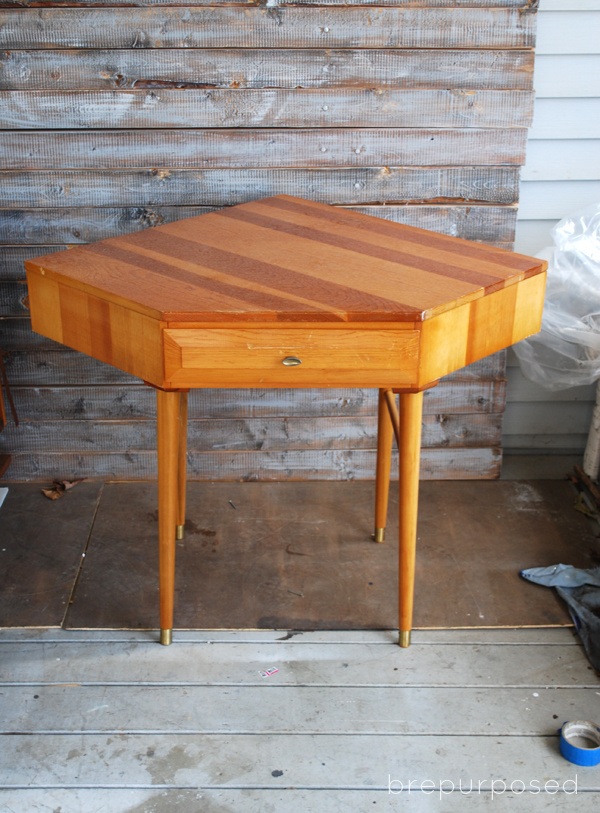 MCM Corner Table