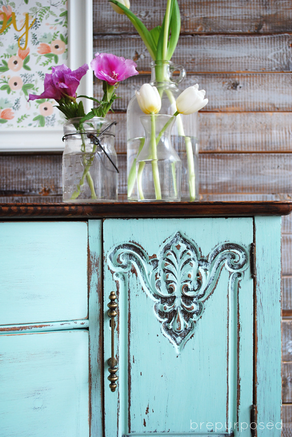 Distressed Mint Buffet