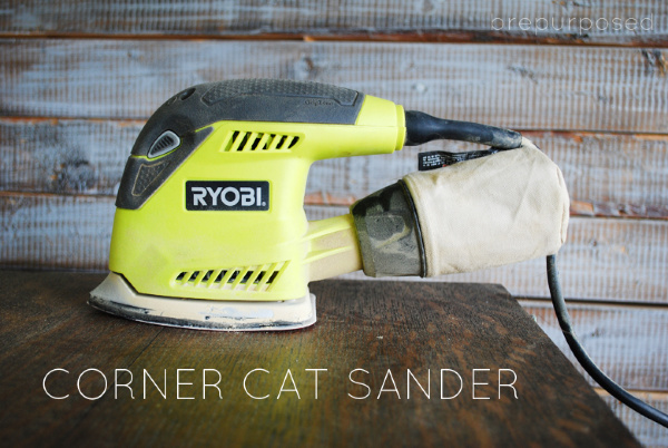 Corner Cat Sander