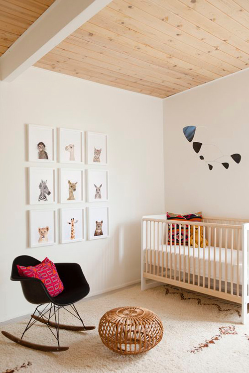 A fun hand painted animal gallery wall is perfect for any themed nursery! Animal Gallery Wall