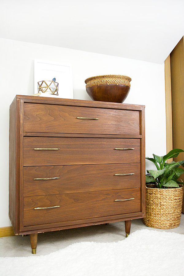 Mid Century Modern Dresser Makeover