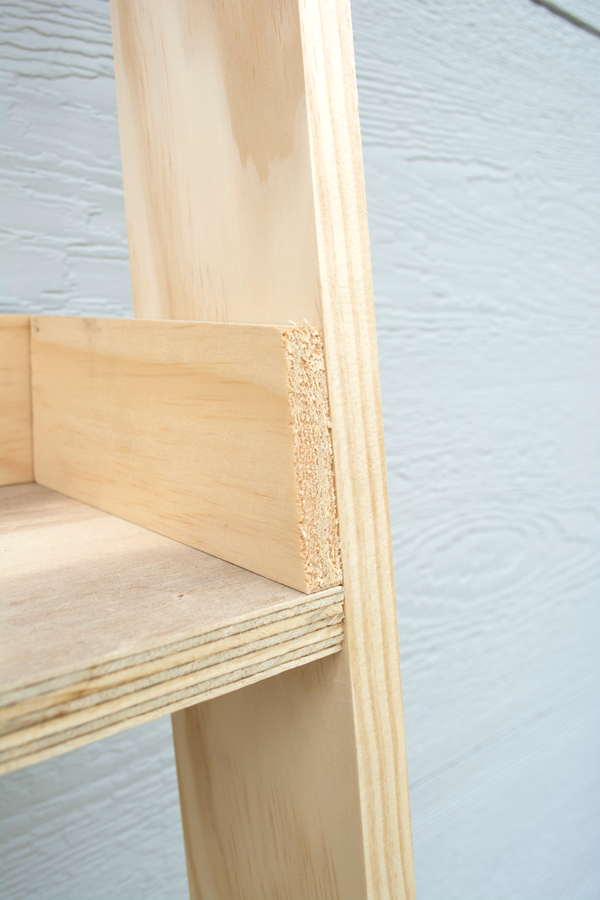Wood cuts for a leaning ladder shelf