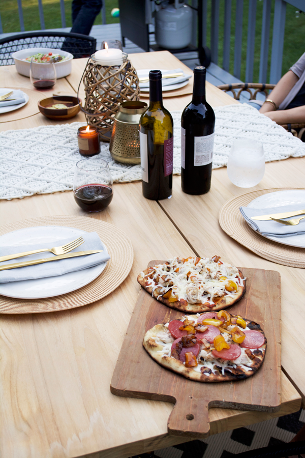 naan pizzas on the grill