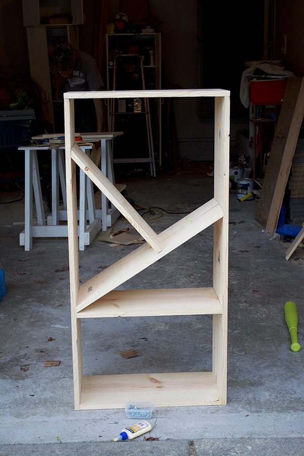 a modern diy bookcase