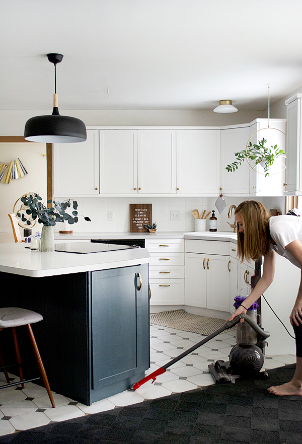 kitchen. living room, vacuum, spring cleaning