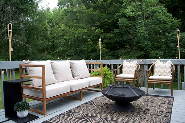 modern patio, black and white patio