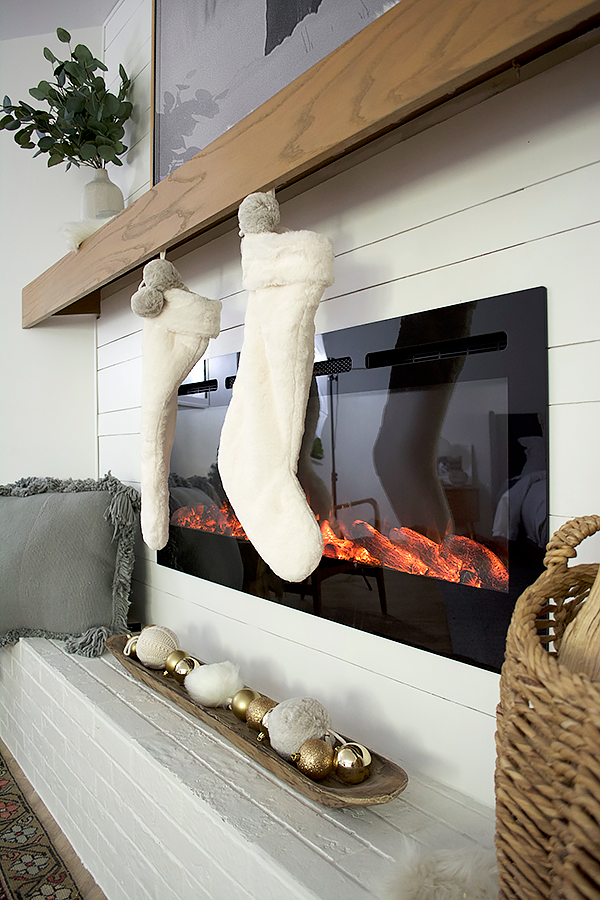 Christmas Mantel Decor with Hanging Stockings