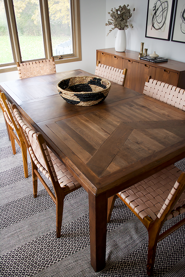 DIY wood table with inlay pattern