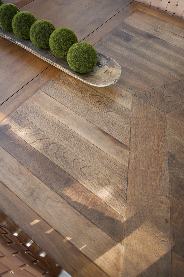 How to add a wood pattern top to an old dining room table