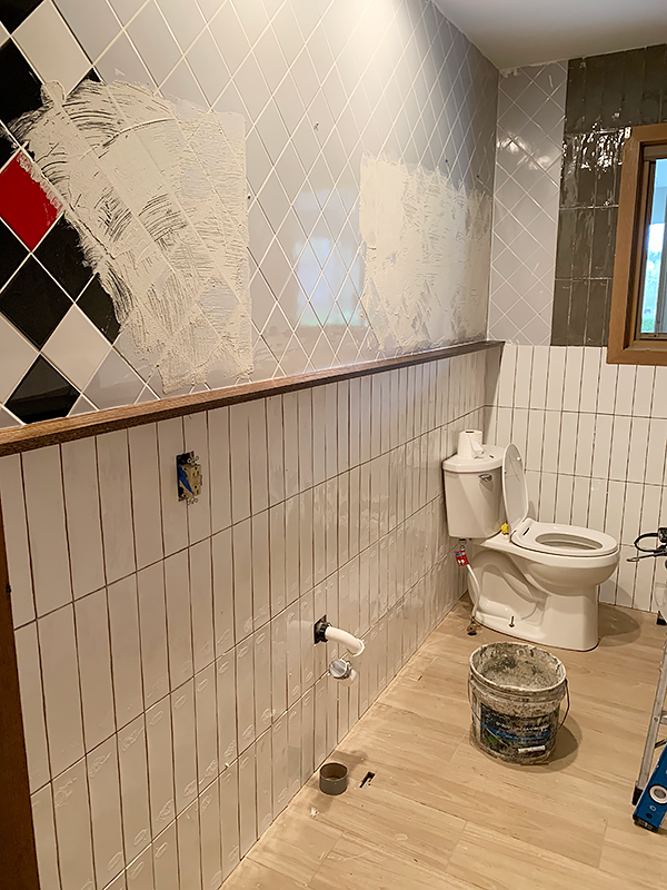 Floating Shelf in the Bathroom