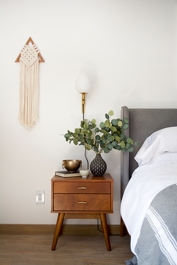 Bedroom Wall Sconces Vs Table Lamps, Matching Side Table Lamps