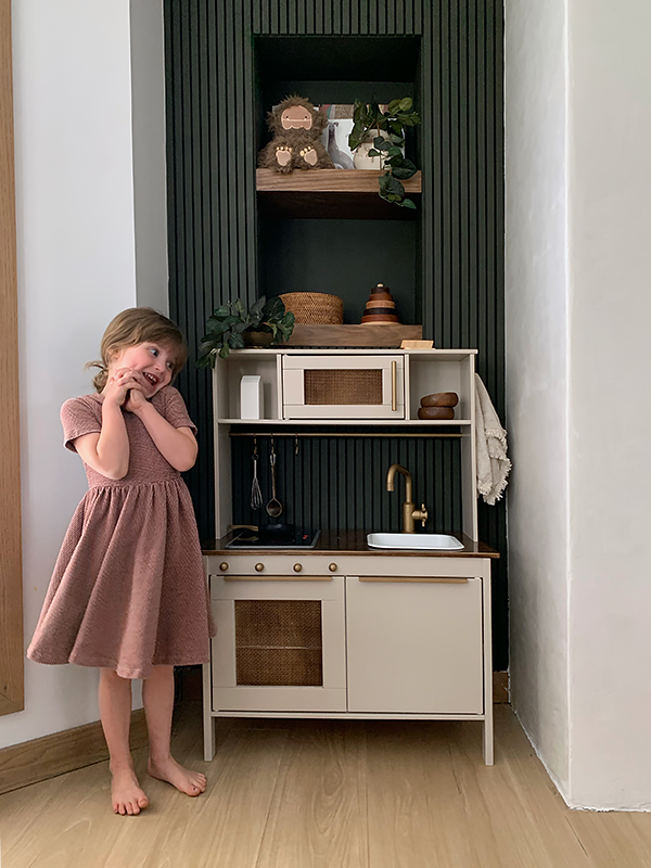 Modern Play Kitchen Makeover