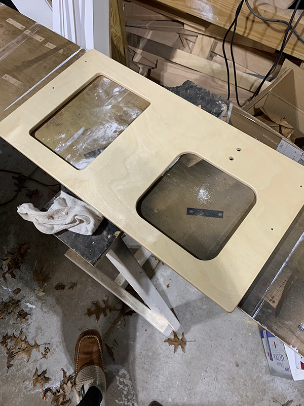 Staining the IKEA Play Kitchen Countertop