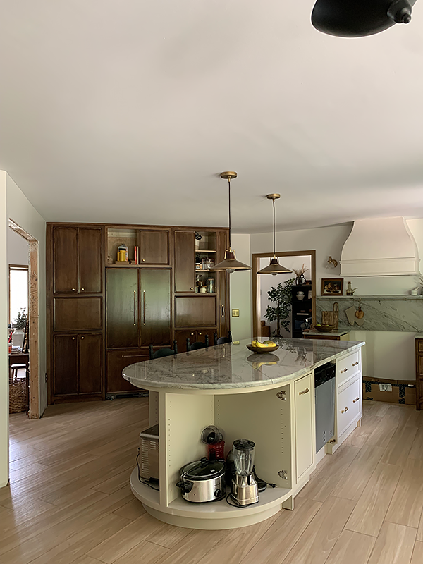 Curved Kitchen Island