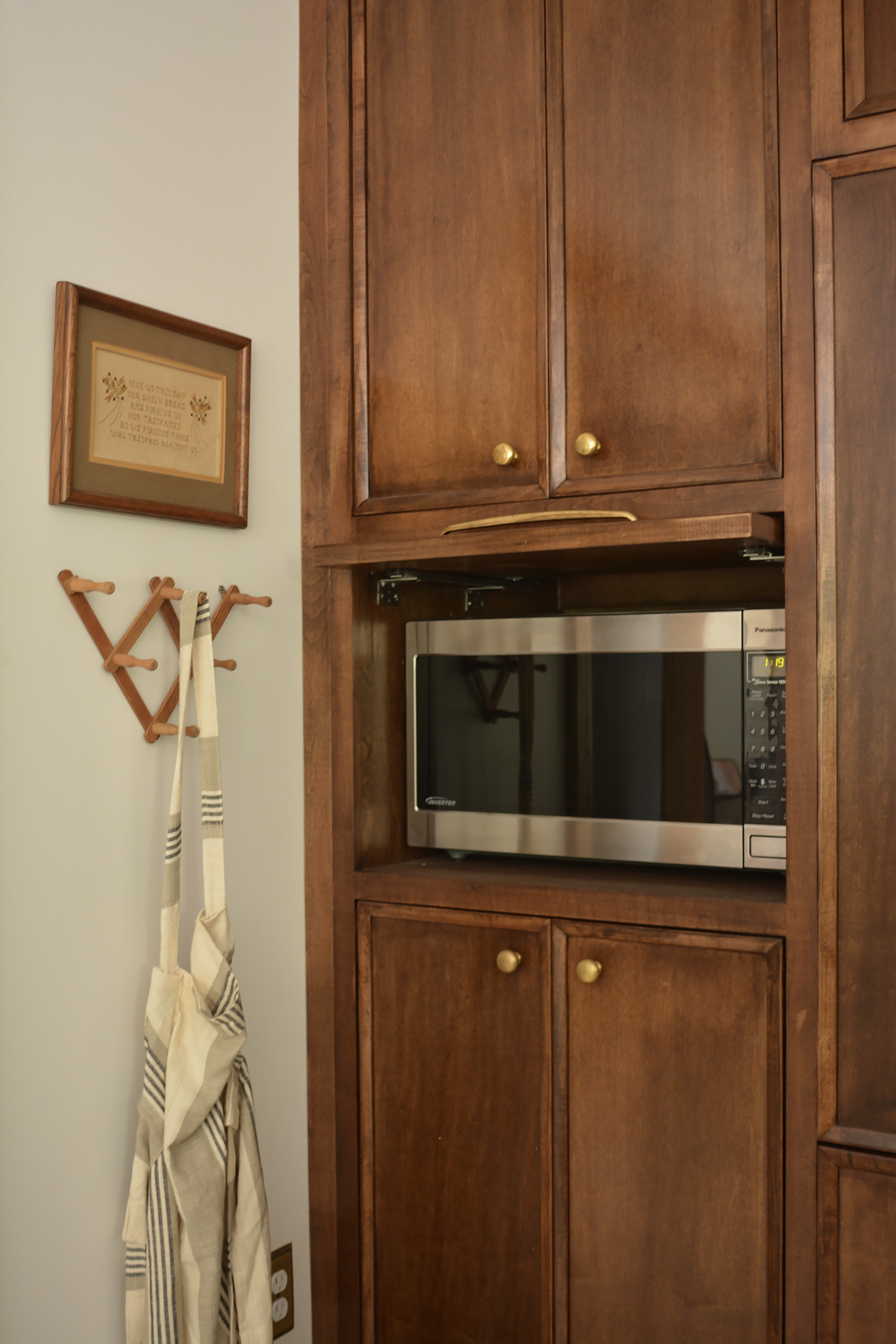 Hidden appliance storage systems for the kitchen of today 