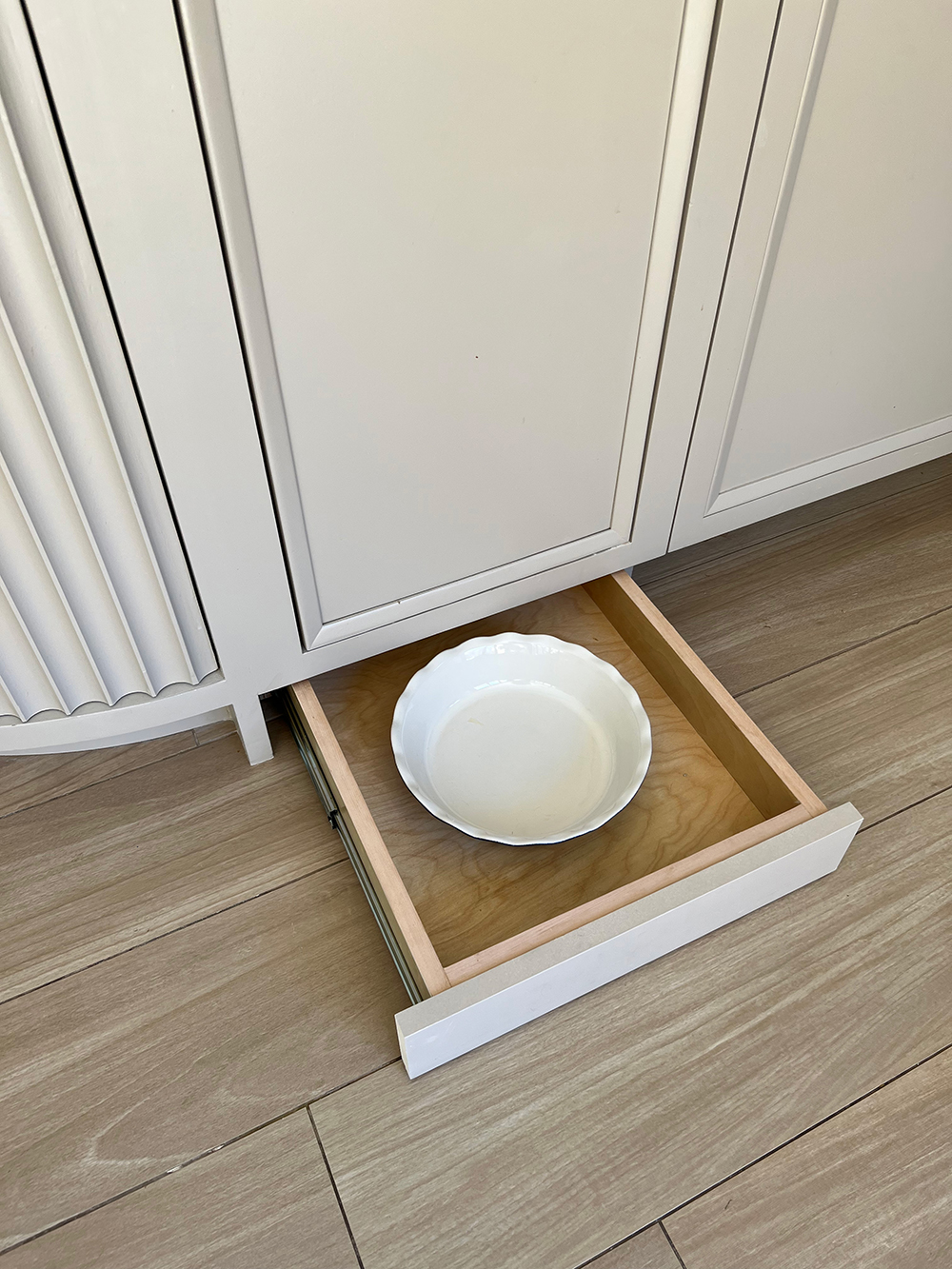 Kitchen Organization: Drawers Instead of Cabinets - BREPURPOSED