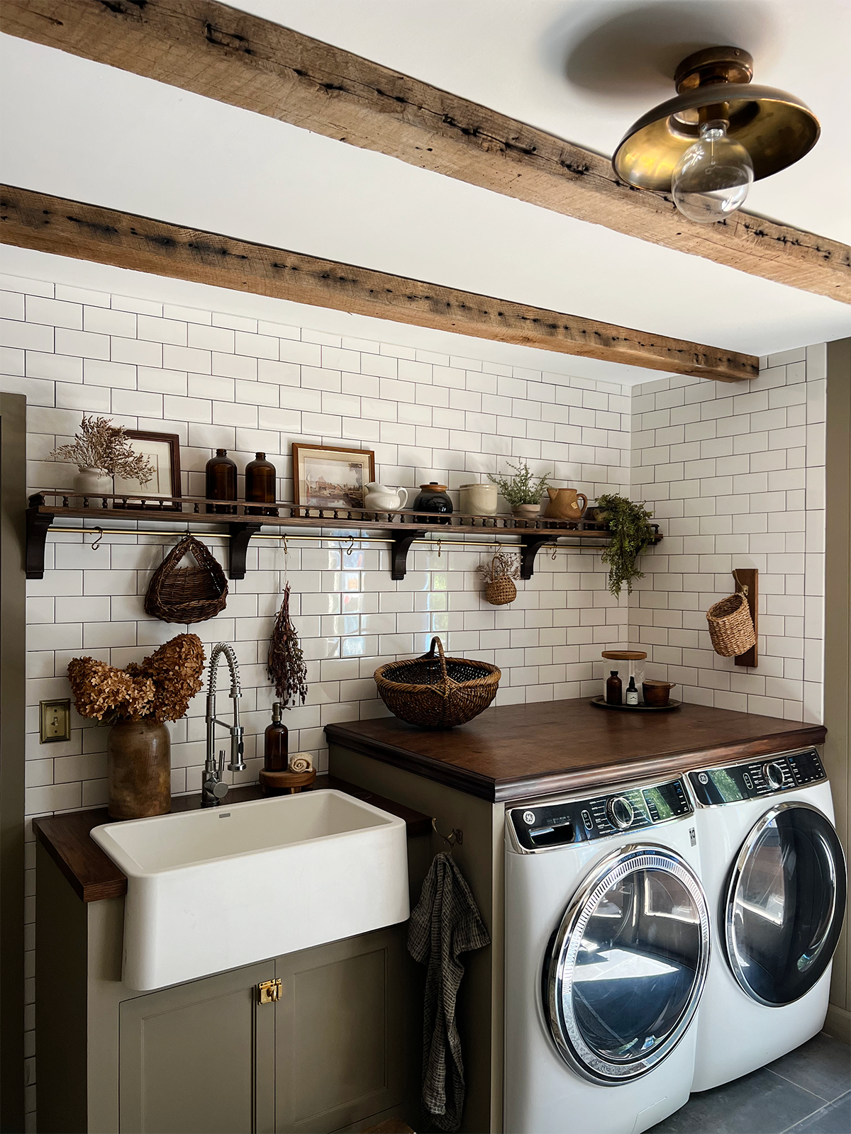 Vintage Modern Laundry Room