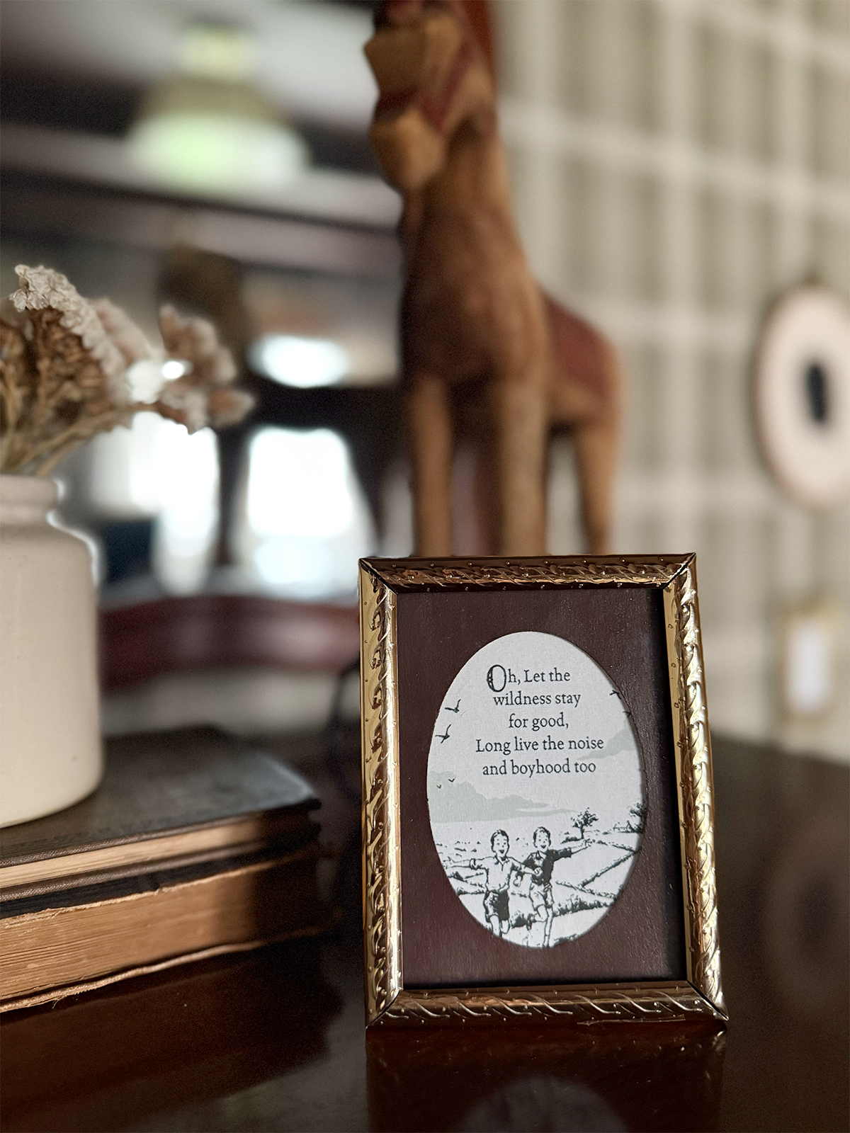 vintage-inspired frame